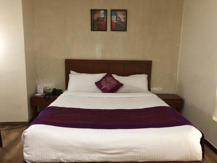 Hotel A1 Dźalandhar Zewnętrze zdjęcie